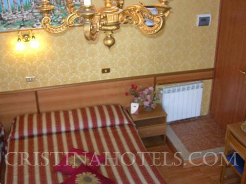 Hotel Cristina Roma Ngoại thất bức ảnh